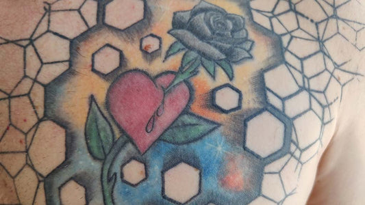 Soin Tatouage au CBD : Calmer, Protéger et Cicatriser